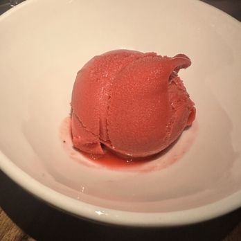 Mercato Italian Kitchen & Bar-Canton - Raspberry gelato - Italian Near Me - Canton, Connecticut
