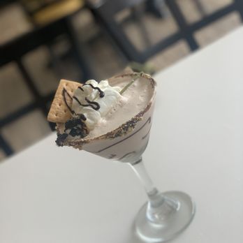 Omelet Bar - Smore's cocktail - Breakfast & Brunch Near Me - Orlando, Florida Omelet Bar - Smore's cocktail - Breakfast & Brunch Near Me - Orlando, Florida