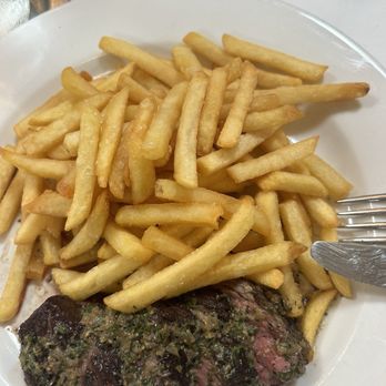 Petit Trois - Steak Frites - French Near Me - Sherman Oaks, California Petit Trois - Steak Frites - French Near Me - Sherman Oaks, California