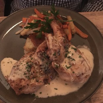 Franny’s Bistro - Chicken - New American Near Me - Camden, Maine