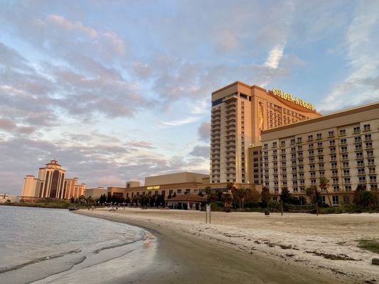 Golden Nugget Lake Charles Hotel & Casino by null