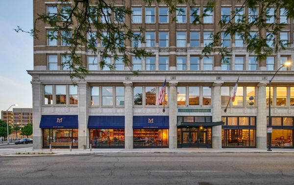 Surety Hotel, Autograph Collection by null