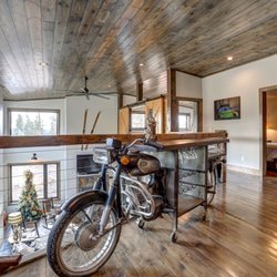 Deadwood Connections - Custom furnishings