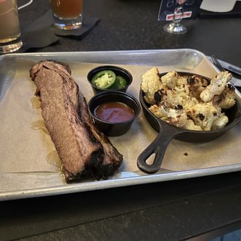 Mason Jar NYC - ROASTED CAULIFLOWER BRISKET PLATTER - Barbeque Near Me - New York, New York Mason Jar NYC - ROASTED CAULIFLOWER BRISKET PLATTER - Barbeque Near Me - New York, New York
