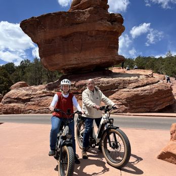 inclinE-Bikes - Garden of the Gods - Bike Rentals Near Me - Manitou Springs, Colorado inclinE-Bikes - Garden of the Gods - Bike Rentals Near Me - Manitou Springs, Colorado