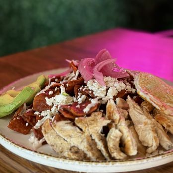 Madres Brunch - chilaquiles - Breakfast & Brunch Near Me - Placentia, California Madres Brunch - chilaquiles - Breakfast & Brunch Near Me - Placentia, California
