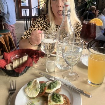 Vincent Chiccos - Caprese - Italian Near Me - Charleston, South Carolina