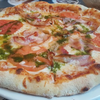 Oven - Pizza Near Me - Madrid, M Oven - Pizza Near Me - Madrid, M