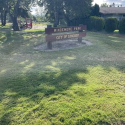 Windemere Park - Entrance and signage