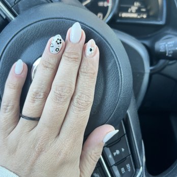 Social Nail Bar - Welcome spring '23 - Nail Salons Near Me - Henderson, Nevada Social Nail Bar - Welcome spring '23 - Nail Salons Near Me - Henderson, Nevada