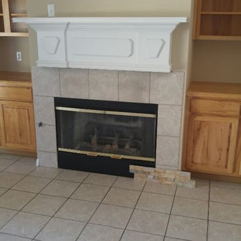 Bellus Flooring - Before fireplace surround - Flooring Near Me - Round Rock, Texas Bellus Flooring - Before fireplace surround - Flooring Near Me - Round Rock, Texas