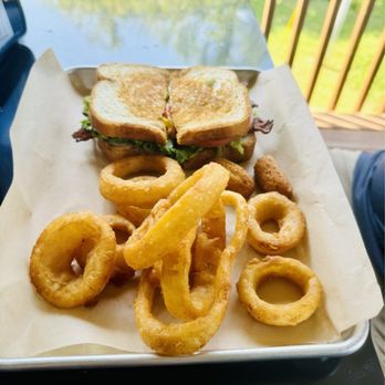 River Place Café - BLT with onion rings - American Near Me - Kyles Ford, Tennessee River Place Café - BLT with onion rings - American Near Me - Kyles Ford, Tennessee