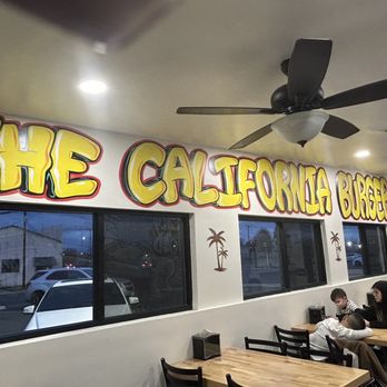 Nagi's Burgers - Inside - Burgers Near Me - Bakersfield, California