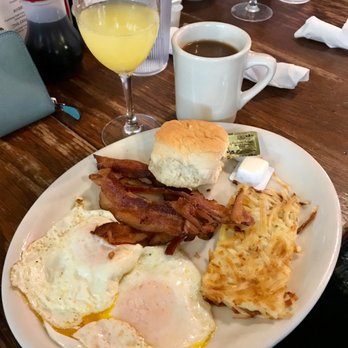 Schilo's - Papa Fritz Breakfast with a homemade biscuit - Delis Near Me - San Antonio, Texas