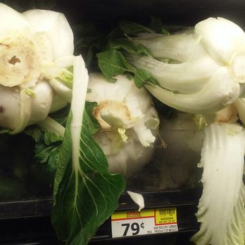Superior Grocers - Another example of the dismal display of produce offered at the Huntington Park Superior store. - Grocery Near Me - Huntington Park, California Superior Grocers - Another example of the dismal display of produce offered at the Huntington Park Superior store. - Grocery Near Me - Huntington Park, California