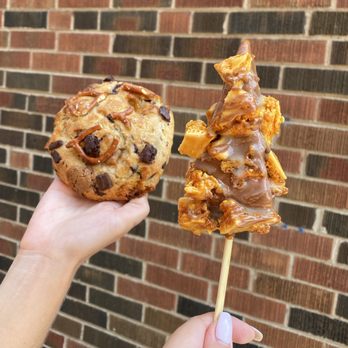 Heirloom - Half Pound Cheat Day Cookie $5.50 & The Golden Ticket $9.75 - cheesecake on a stick. - Food Trucks Near Me Heirloom - Half Pound Cheat Day Cookie $5.50 & The Golden Ticket $9.75 - cheesecake on a stick. - Food Trucks Near Me