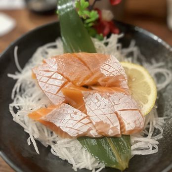 Maki & Sushi - Arcadia - Salmon Belly Sashimi - Sushi Bars Near Me - Arcadia, California Maki & Sushi - Arcadia - Salmon Belly Sashimi - Sushi Bars Near Me - Arcadia, California