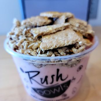 Rush Bowls - Jungle Bowl (I removed the coconut from my order) - Acai Bowls Near Me - St Louis, Missouri