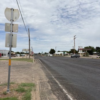 The U Drop Inn Cafe - Cafes Near Me - Shamrock, Texas