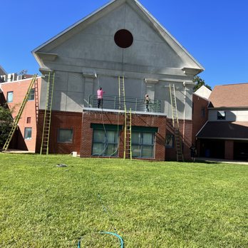 Squeegee Clean - Gutter Services Near Me - Exeter, Rhode Island