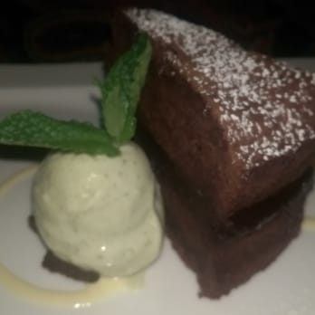 Canoe - Gluten free chocolate cake - New American Near Me - Atlanta, Georgia