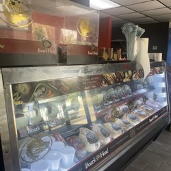 Abbie'S Deli - Front counter