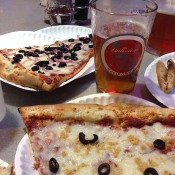Capone's Pizza - Pizza Near Me - Riverside, California