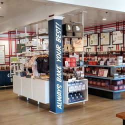 Byrd Cookie Company - Waters Ave