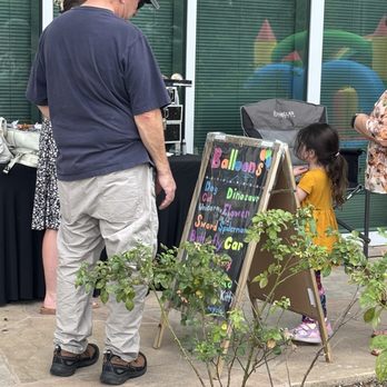 Austin Opera - Face painting during open house - Opera & Ballet Near Me - Austin, Texas