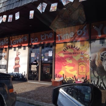 Interstate Liquors - Beer, Wine & Spirits Near Me - Manchester, Tennessee