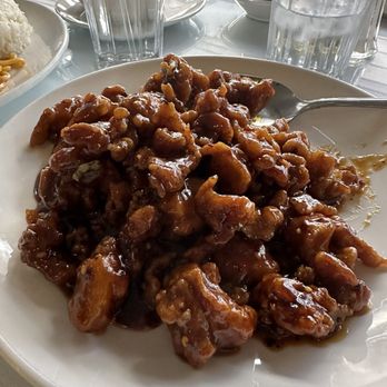 Shangrila Chinese Cuisine - Sesame Beef - Chinese Near Me - Dublin, California Shangrila Chinese Cuisine - Sesame Beef - Chinese Near Me - Dublin, California