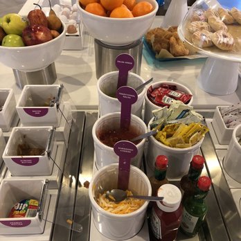 Tru by Hilton Round Rock - Breakfast buffet - Hotels Near Me - Round Rock, Texas Tru by Hilton Round Rock - Breakfast buffet - Hotels Near Me - Round Rock, Texas