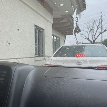 In-N-Out Burger - Drive Thru - Burgers Near Me - Long Beach, California In-N-Out Burger - Drive Thru - Burgers Near Me - Long Beach, California