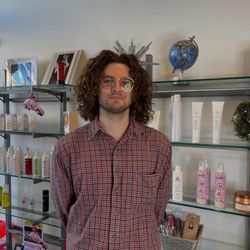 Cally's Curls and Company