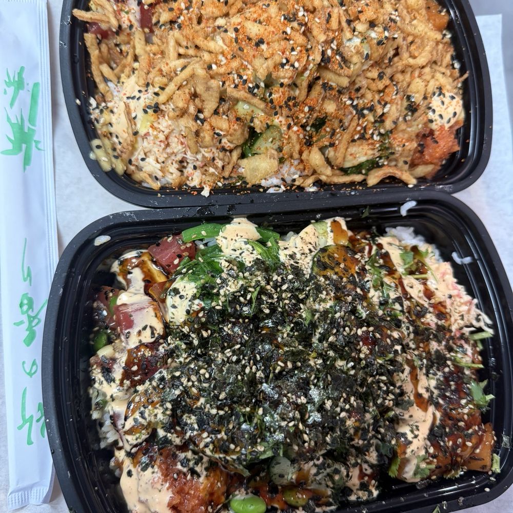 PokiTomik - Regular Poke Nachos (3 Scoops) With a Wonton base - Poke Near Me - Valley Glen, California PokiTomik - Regular Poke Nachos (3 Scoops) With a Wonton base - Poke Near Me - Valley Glen, California