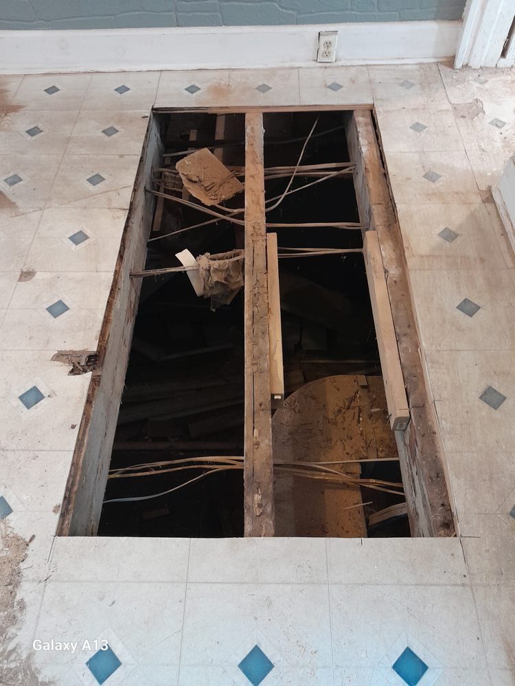 Slide of Alex Home Repairs