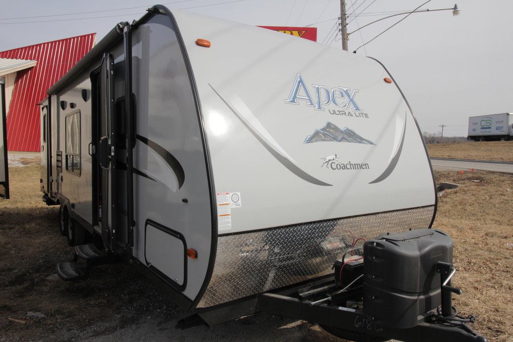 COUNTRY CAMPERS RV Updated September 2024 148 NE Outer Rd, Grain