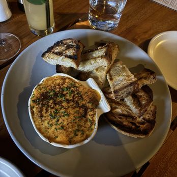 JOEY Valley Fair - Sushi Bars Near Me - Santa Clara, California