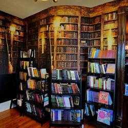 The Enchanted Candle Apothecary