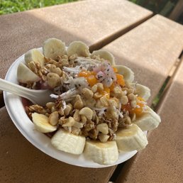Yummy açaí bowl Yummy açaí bowl