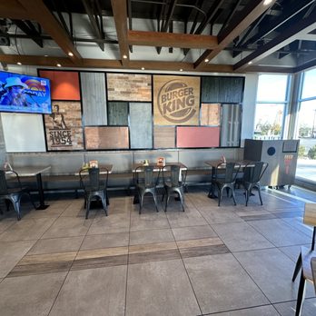 Burger King - Inside dining - Burgers Near Me - Dunnigan, California Burger King - Inside dining - Burgers Near Me - Dunnigan, California