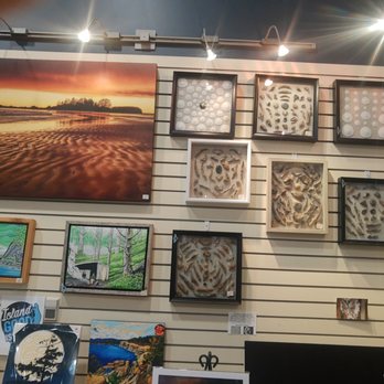 Mid Island Gifts - There's always something 1 of a kind at Mid Island Gifts. Come check the latest items out. - Gift Shops Near Me - Comox, British Columbia
