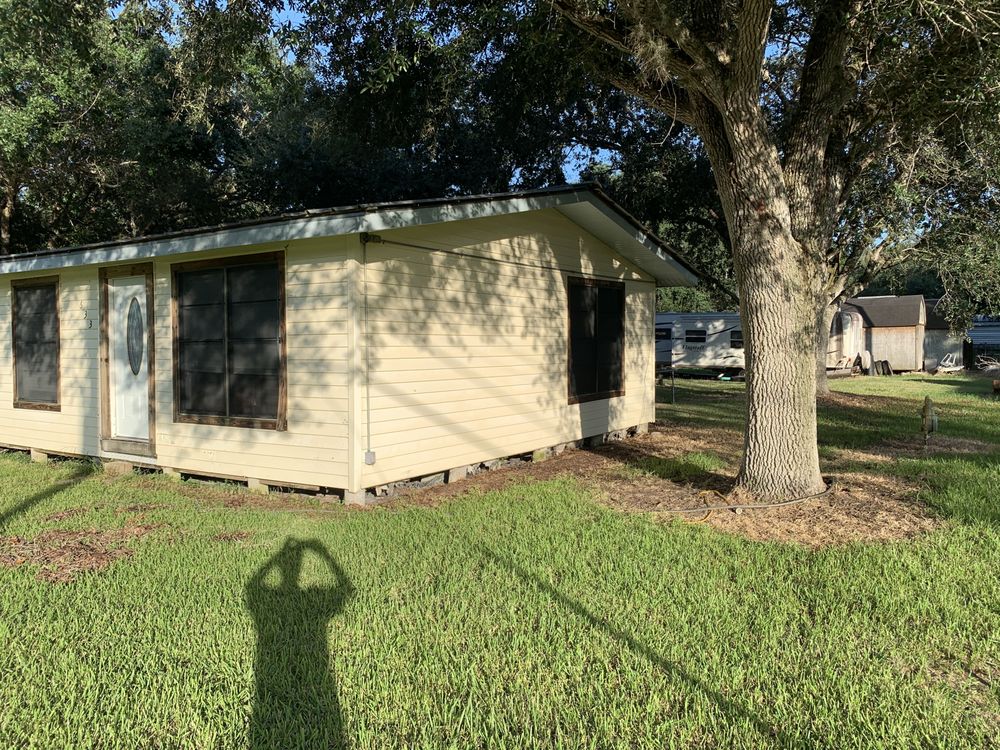 Slide of Recon Services