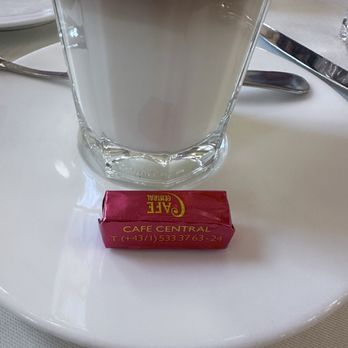 Café Central - Cafes Near Me - Vienna, 9 Café Central - Cafes Near Me - Vienna, 9
