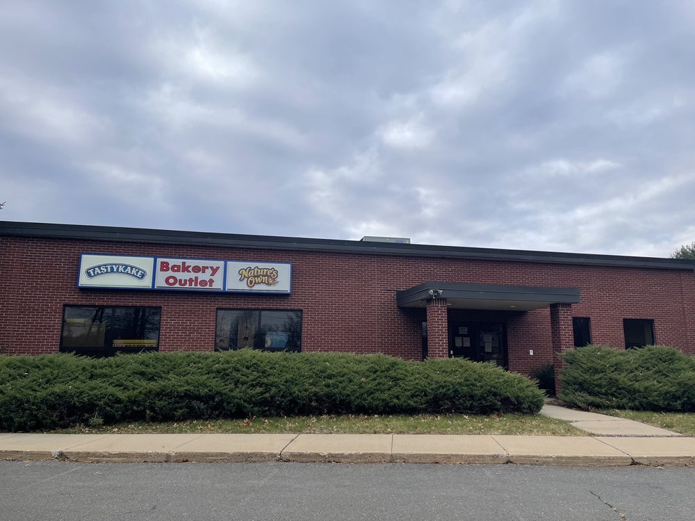 COUNTRY KITCHEN BAKERY OUTLET CLOSED Updated July 2024 24 Photos