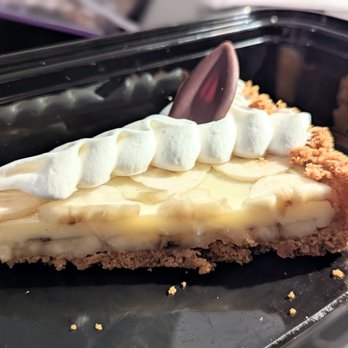 Emeril's - New version of Emeril's Banana Cream Pie - New American Near Me - New Orleans, Louisiana Emeril's - New version of Emeril's Banana Cream Pie - New American Near Me - New Orleans, Louisiana