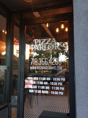 The Pizza Parlor by null