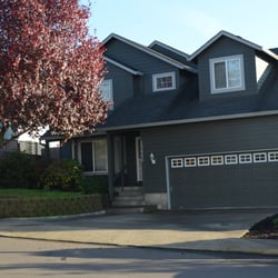 WFG National Title - Clackamas - Damascus home closed with WFG in Clackamas office with Juli Spink.
