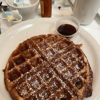 Briarpatch Restaurant - replacement breakfast item for the carnitas gone awry because waffles take 2 min to cook - American Near Me - Winter Park, Florida