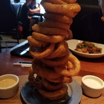 Yard House - New American Near Me - Denver, Colorado